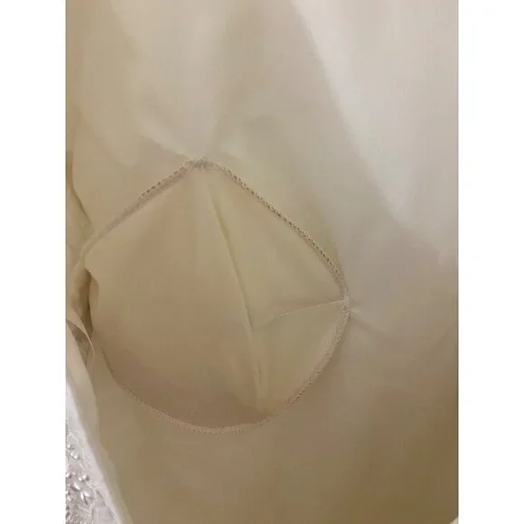 Vintage Min Cheri Women's Embellished Beaded Wedding Dress - Small - Picture 7 of 13